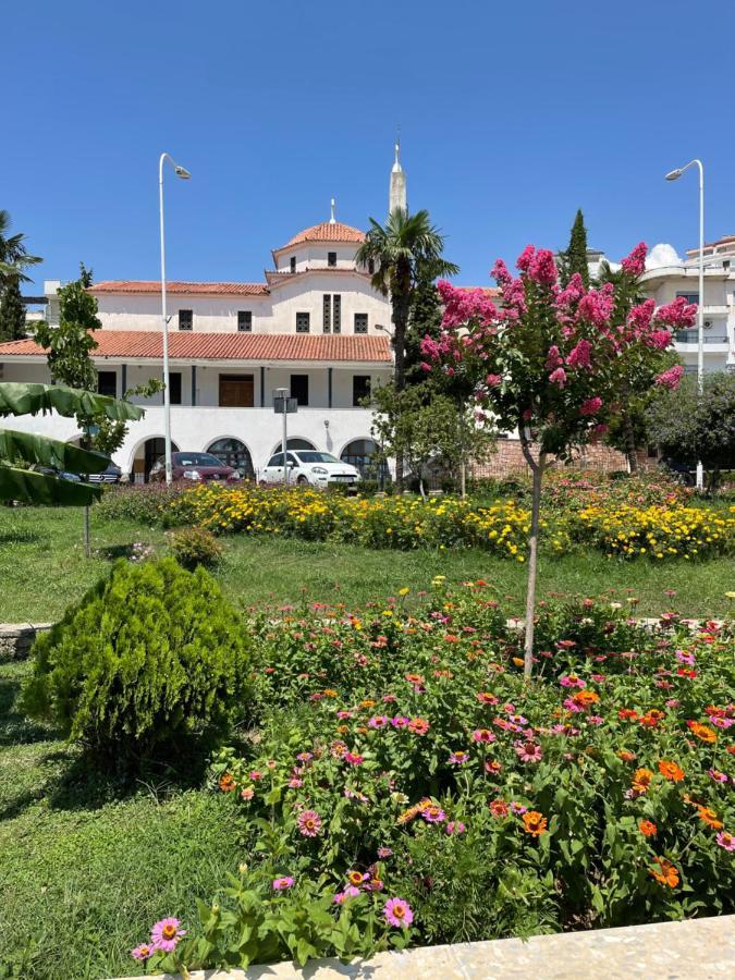 Saranda Amazing Sea View Apartment Eksteriør billede